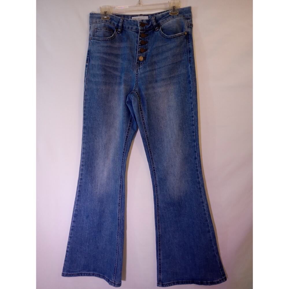 Banjara Boot Cut Women Jeans With 11" Rise, Light Wash, Slight Stretch Size 28